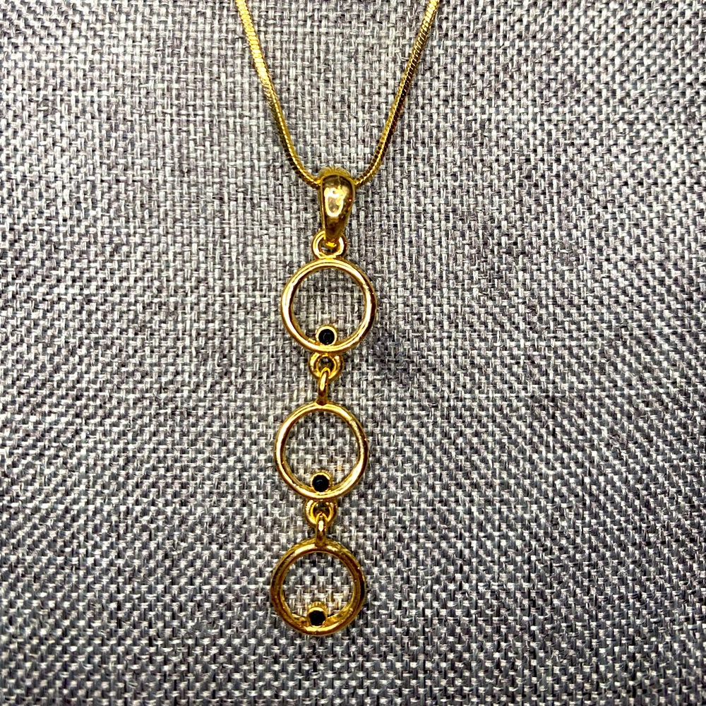 Lia Sophia Gold 3 circle necklace with tiny black gemstones